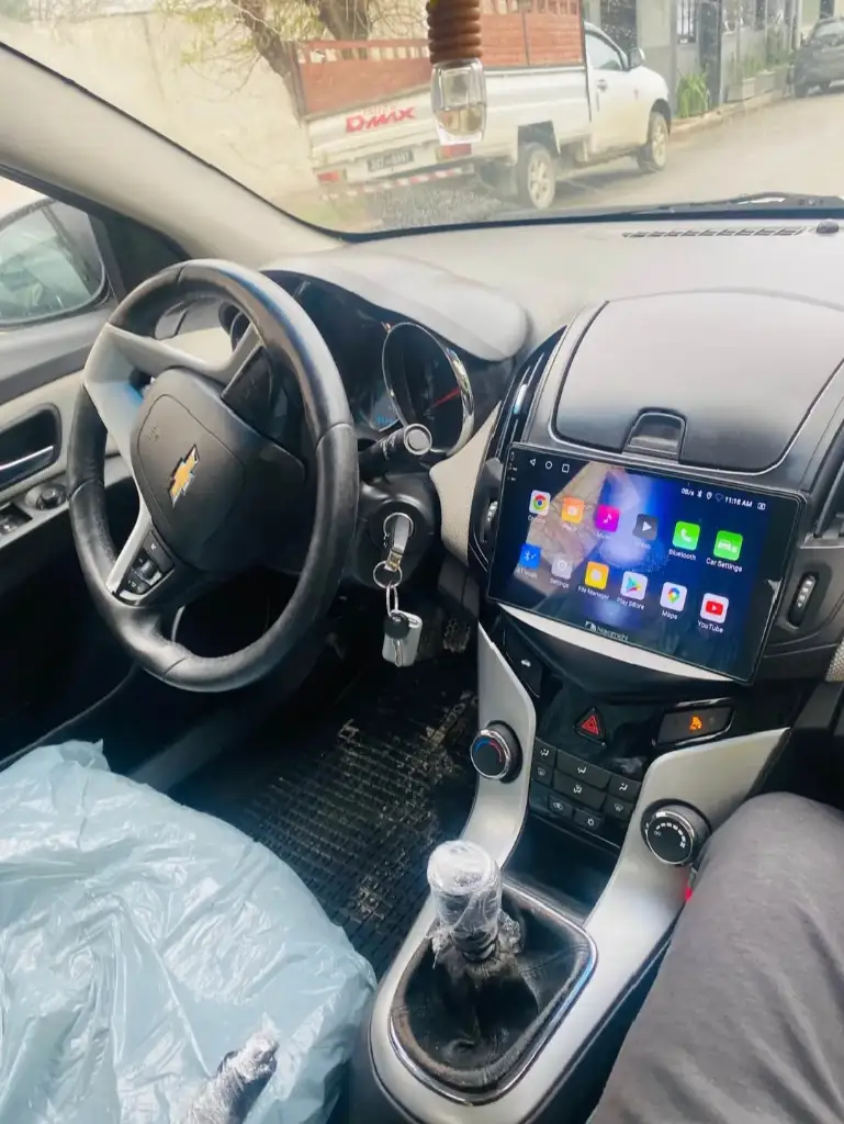 Chevrolet CRUZE - Photo 9