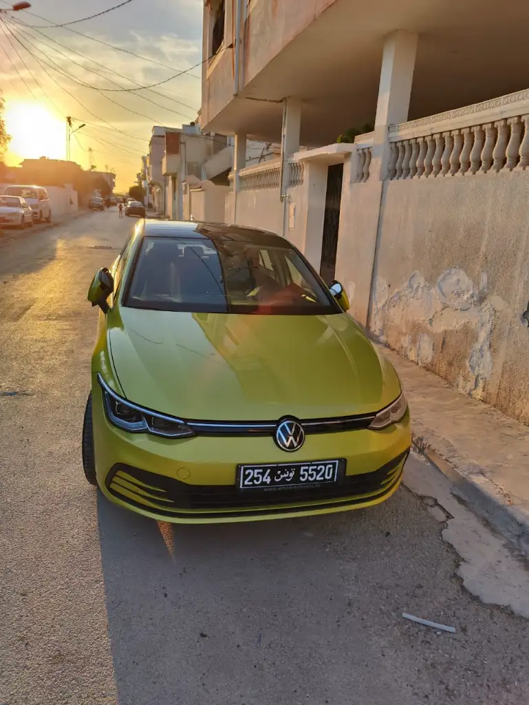 Volkswagen Golf 8 - Photo 6