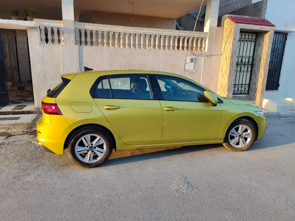 Volkswagen Golf 8 - Photo 7