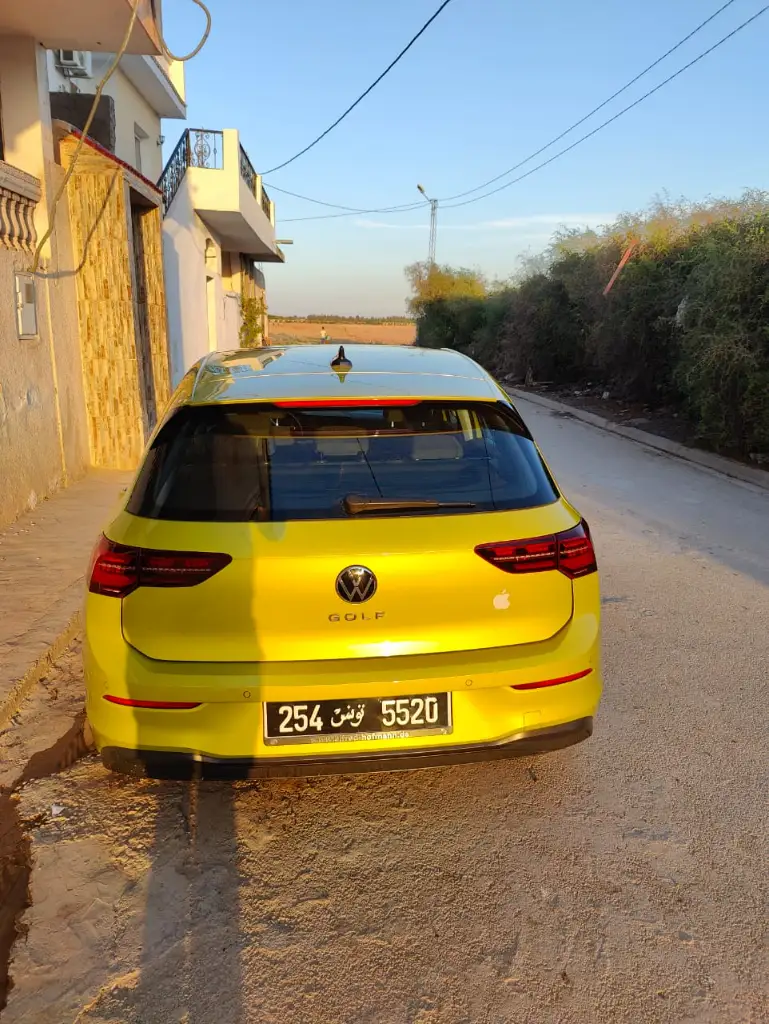 Volkswagen Golf 8 - Photo 8