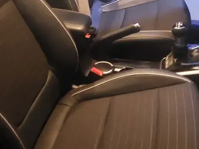 Kia RIO - Photo 5