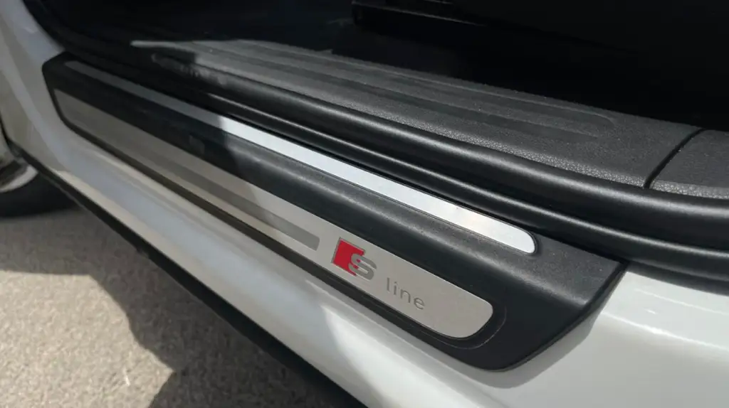 Audi Q5 - Photo 10