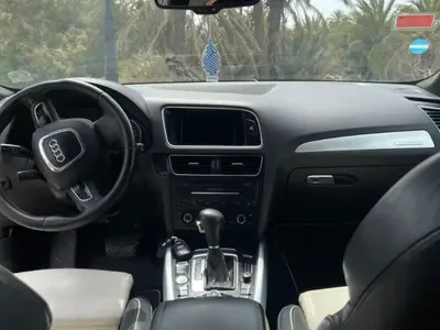 Audi Q5 - Photo 2
