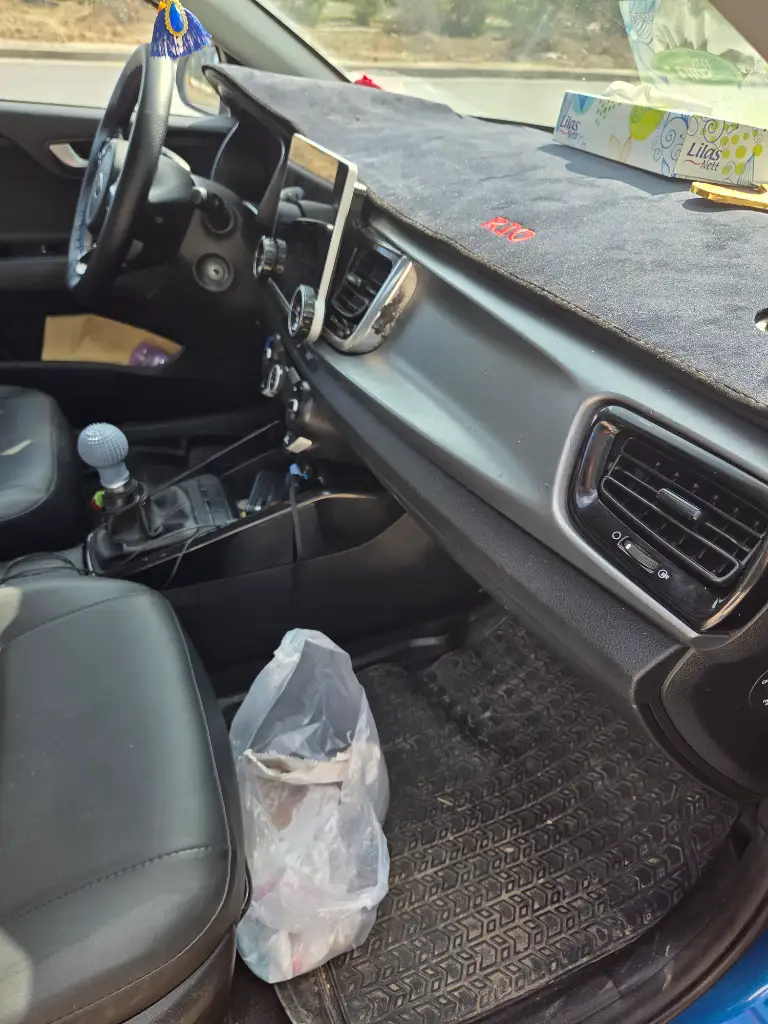 Kia RIO - Photo 10