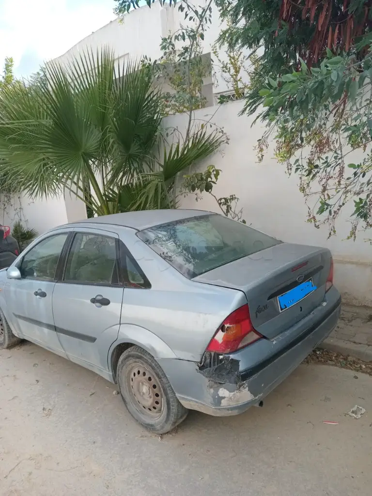 Ford FOCUS - Photo 4