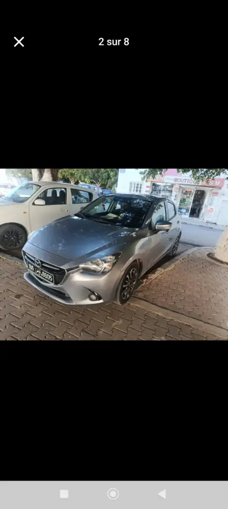Mazda MAZDA2 - Photo 2