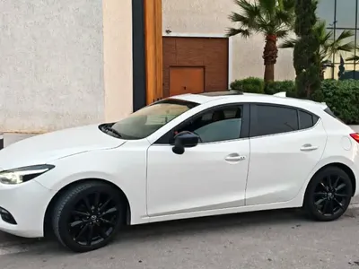 Mazda MAZDA3 - Photo 10