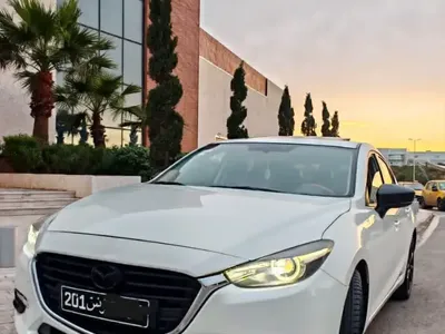 Mazda Mazda3 2017 180000 km