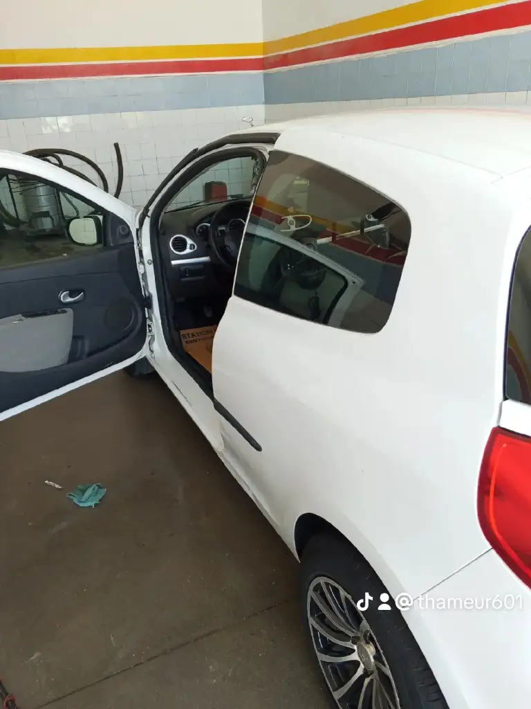 Renault Clio - Photo 3