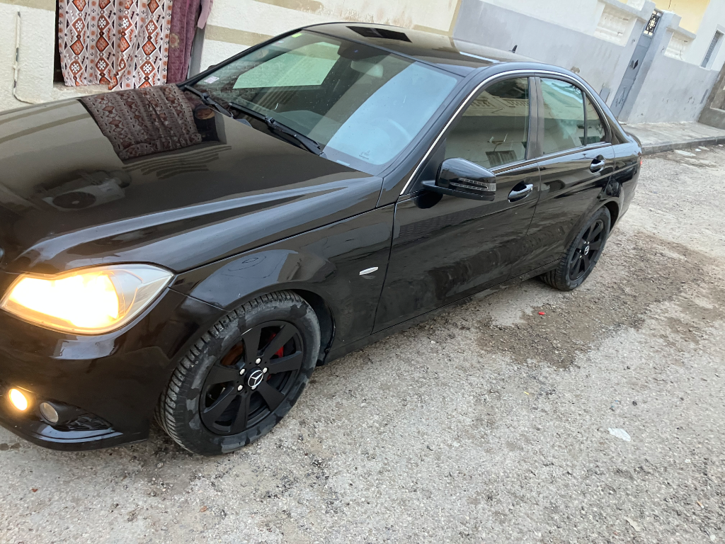 Mercedes Classe C - Photo 8