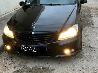 Mercedes Classe c 2011 215 km