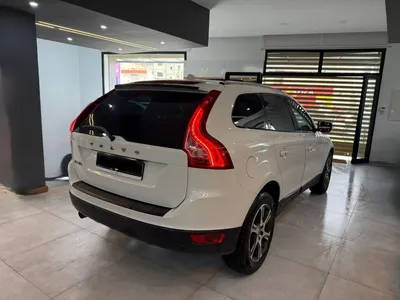 Volvo Xc60 - Photo 9