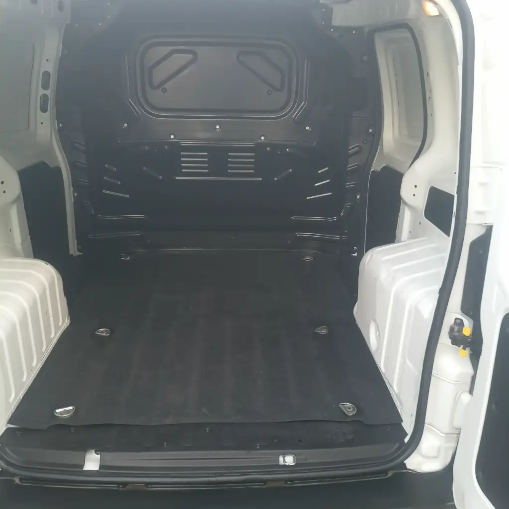 Fiat FIORINO QUBO - Photo 8