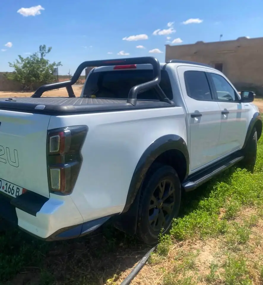 Isuzu D MAX - Photo 4