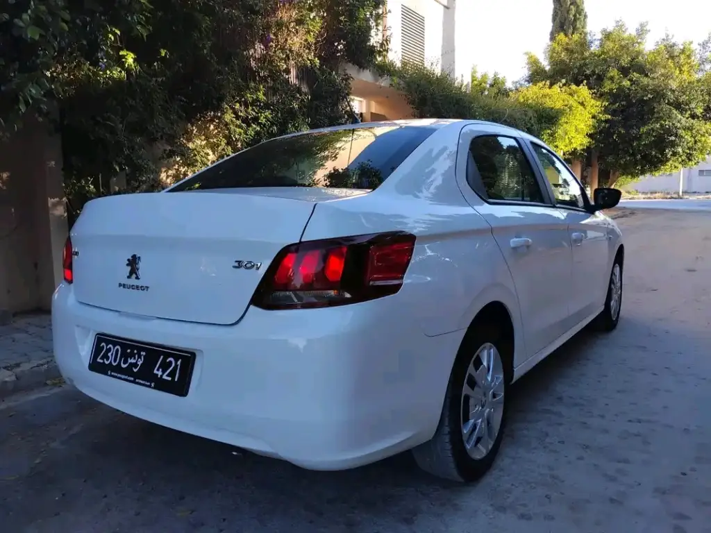Peugeot 301 - Photo 6