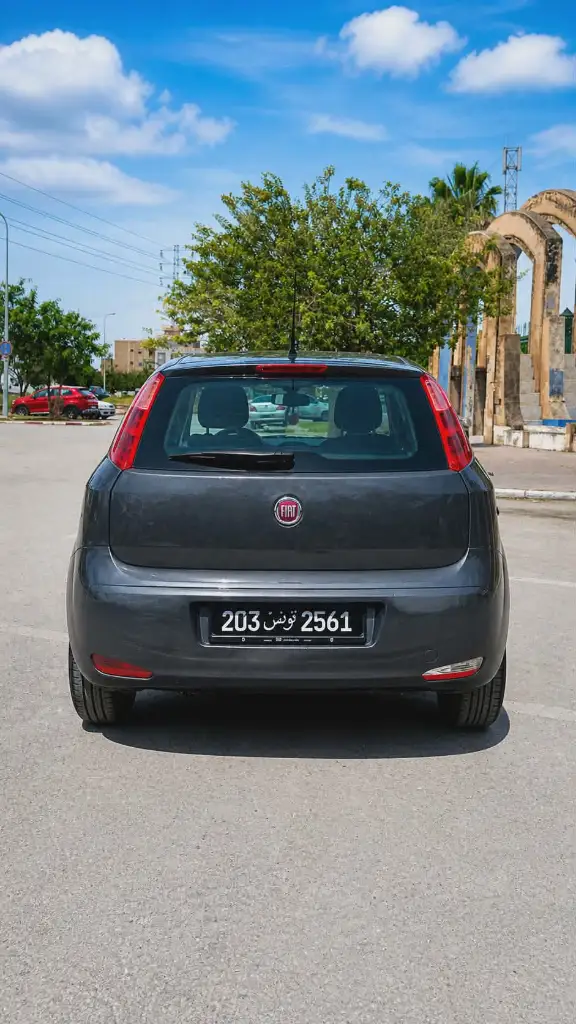 Fiat GRANDE PUNTO - Photo 3