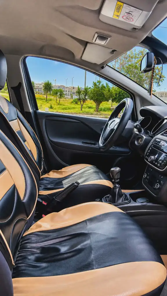 Fiat GRANDE PUNTO - Photo 7