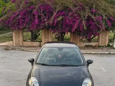 Fiat GRANDE PUNTO - Photo 9