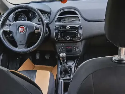 Fiat GRANDE PUNTO - Photo 3