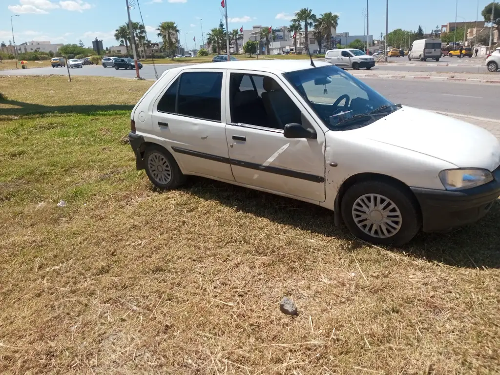 Peugeot 106 - Photo 3