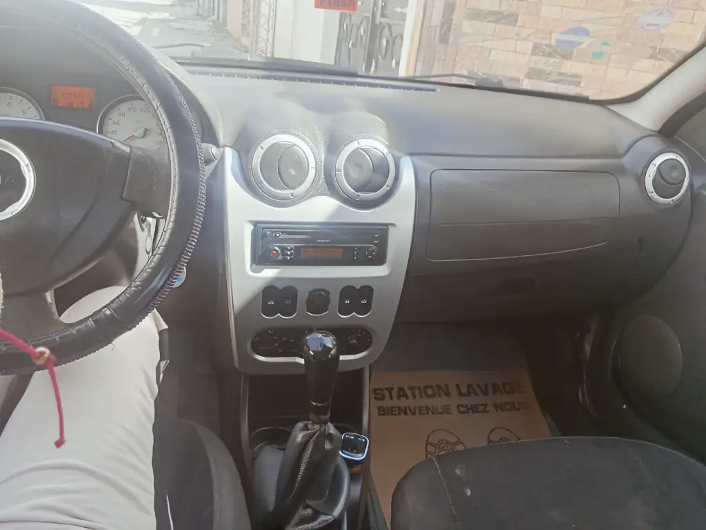 Dacia SANDERO - Photo 6