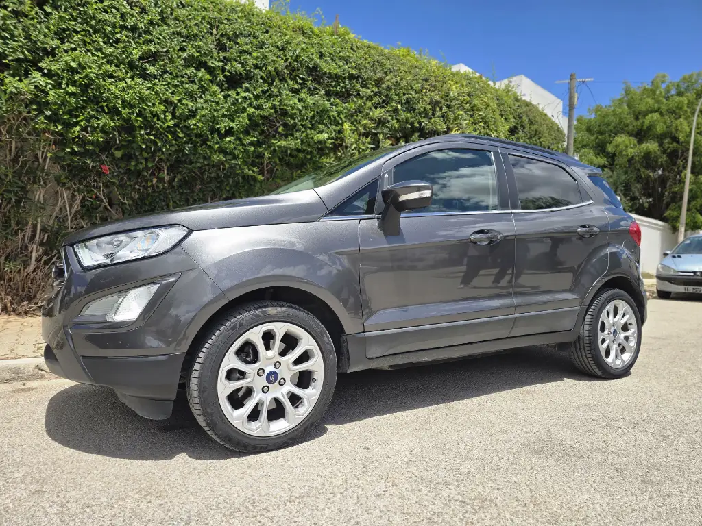 Ford ECOSPORT - Photo 2