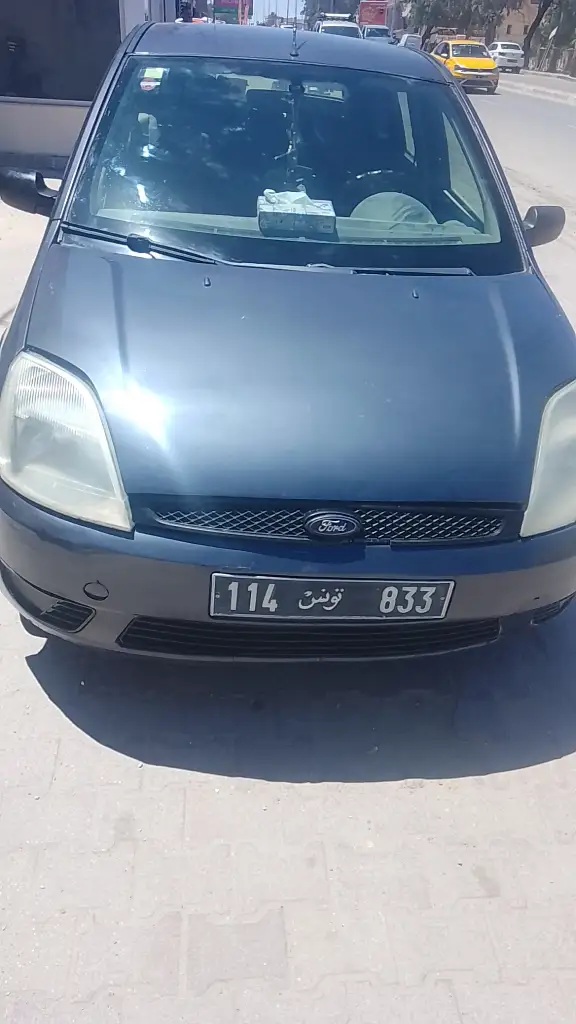 Ford FIESTA 2004
