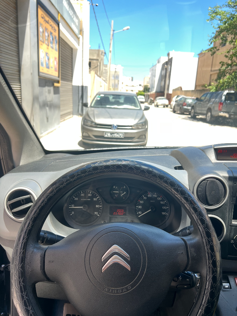 Citroen BERLINGO - Photo 5