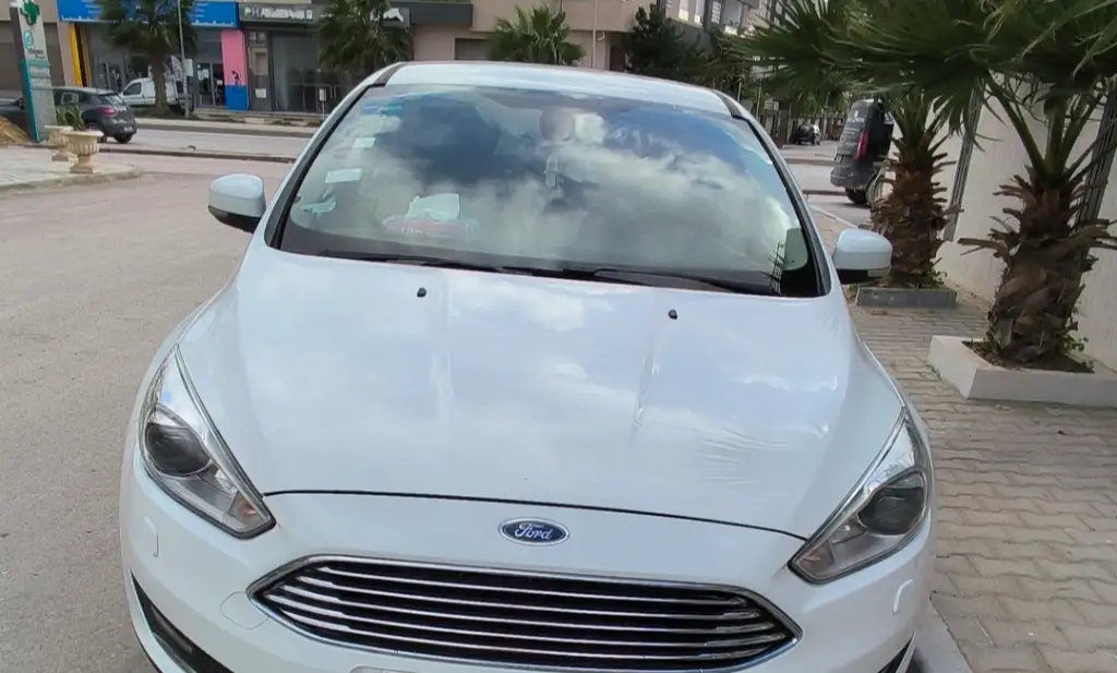Ford FOCUS - Photo 3