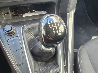 Ford FOCUS - Photo 3