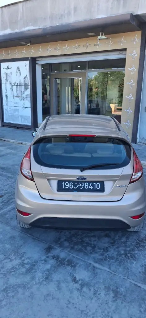 Ford FIESTA - Photo 3