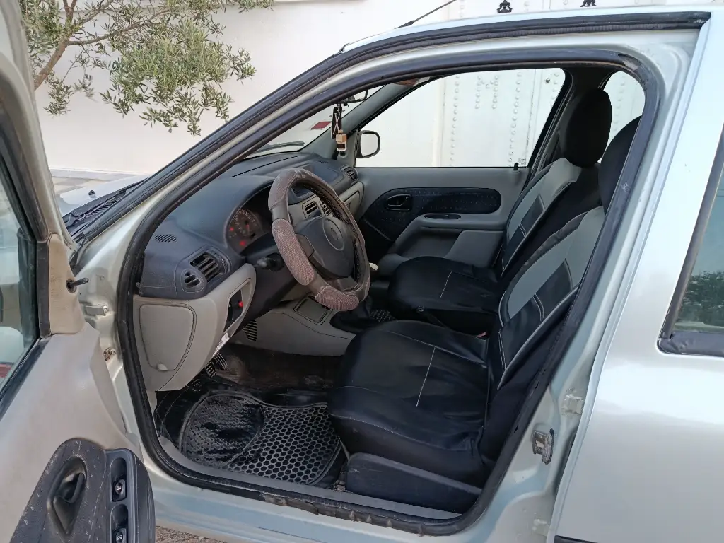 Renault Clio - Photo 7
