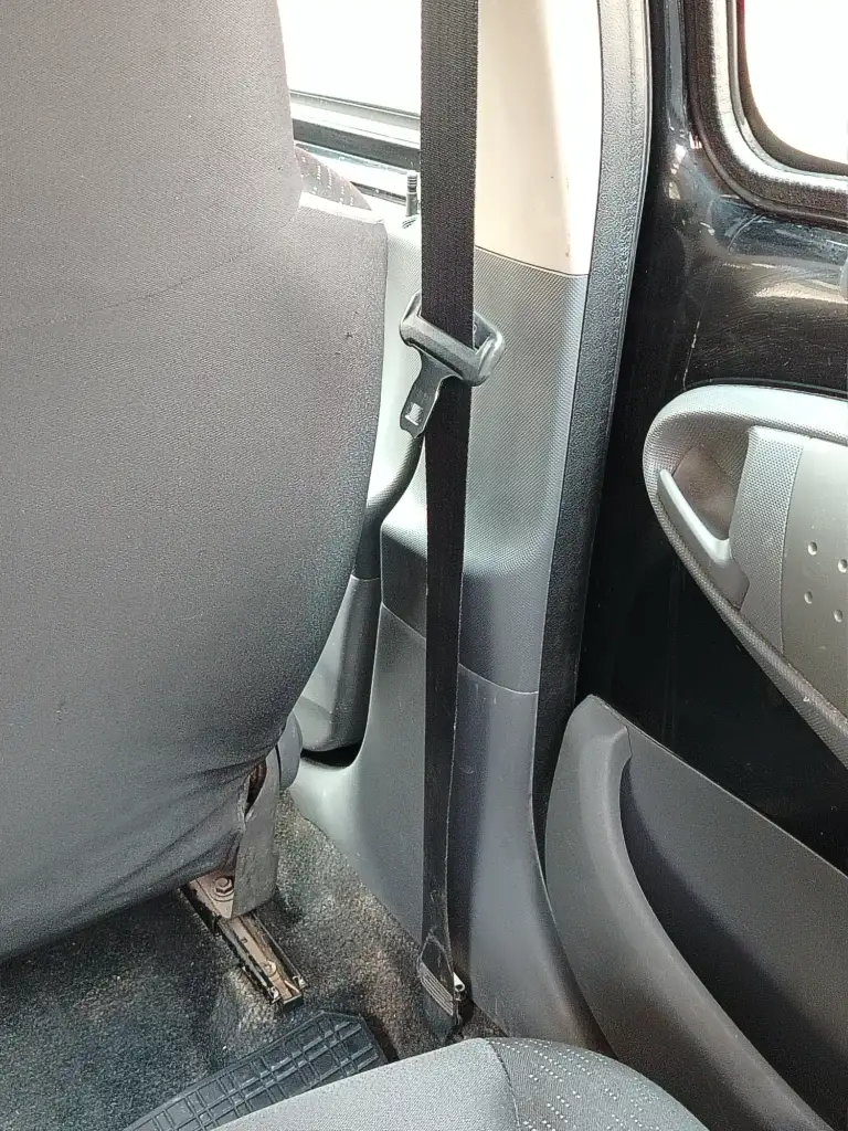 Peugeot 107 - Photo 7