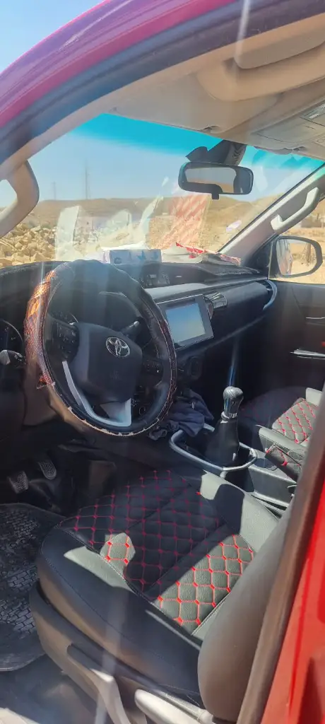 Toyota Hilux - Photo 4