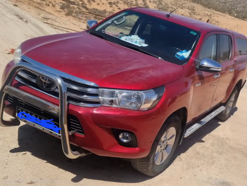 Toyota Hilux - Photo 5