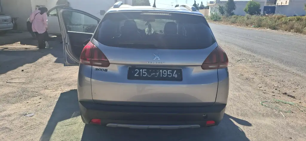 Peugeot 2008 - Photo 3