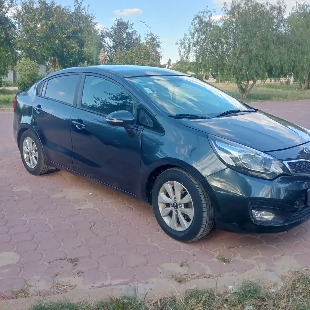 Kia RIO 2015