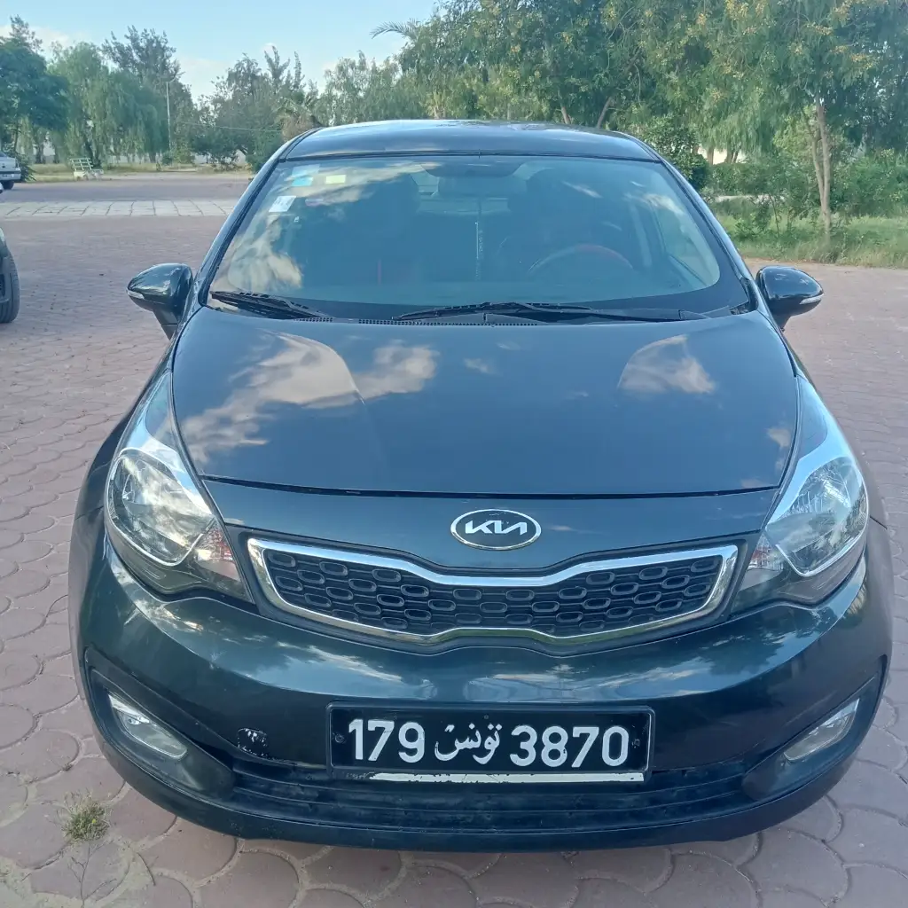 Kia RIO - Photo 10