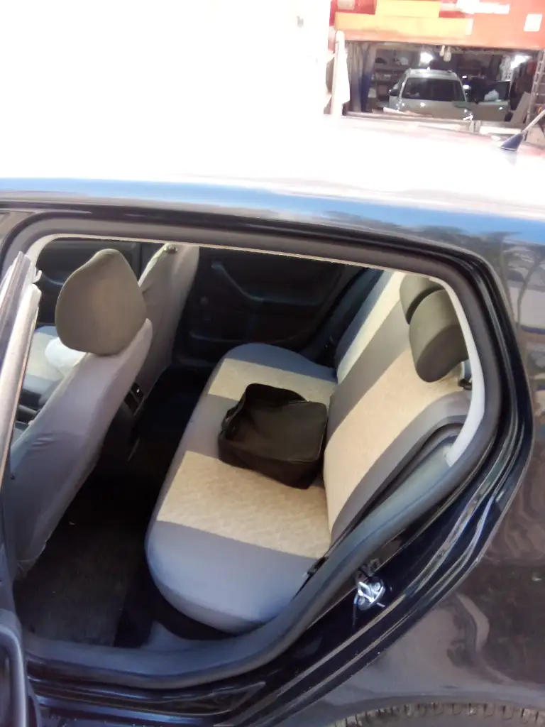 Volkswagen Golf 5 - Photo 6