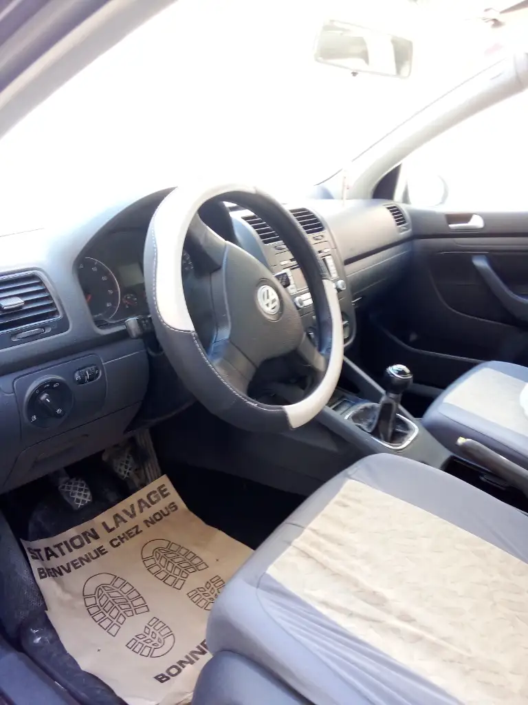 Volkswagen Golf 5 - Photo 7
