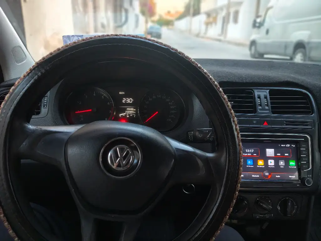 Volkswagen Polo - Photo 10