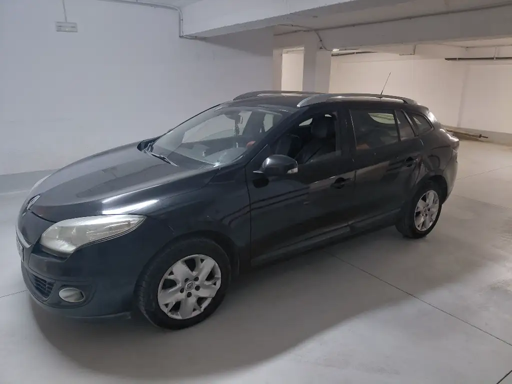 Renault Megane - Photo 3