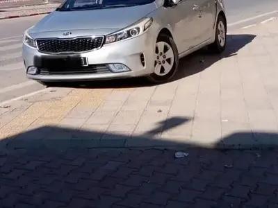 Kia Cerato 2017 156000 km