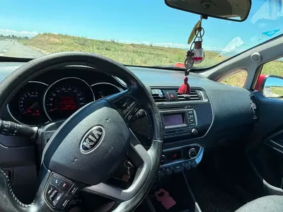 Kia RIO - Photo 6