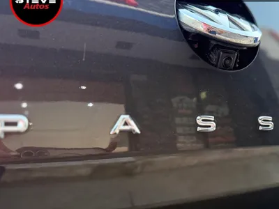 Volkswagen Passat - Photo 11