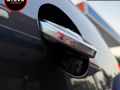 Volkswagen Passat - Photo 2