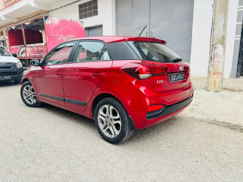 Hyundai I20 - Photo 2