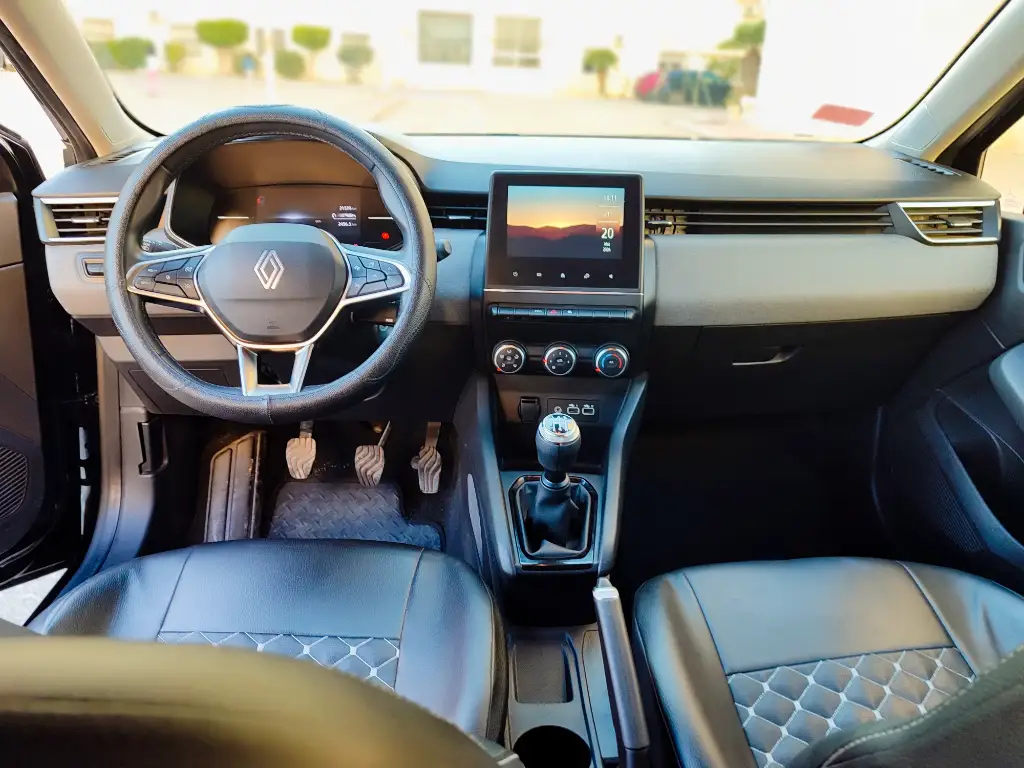 Renault Clio - Photo 3