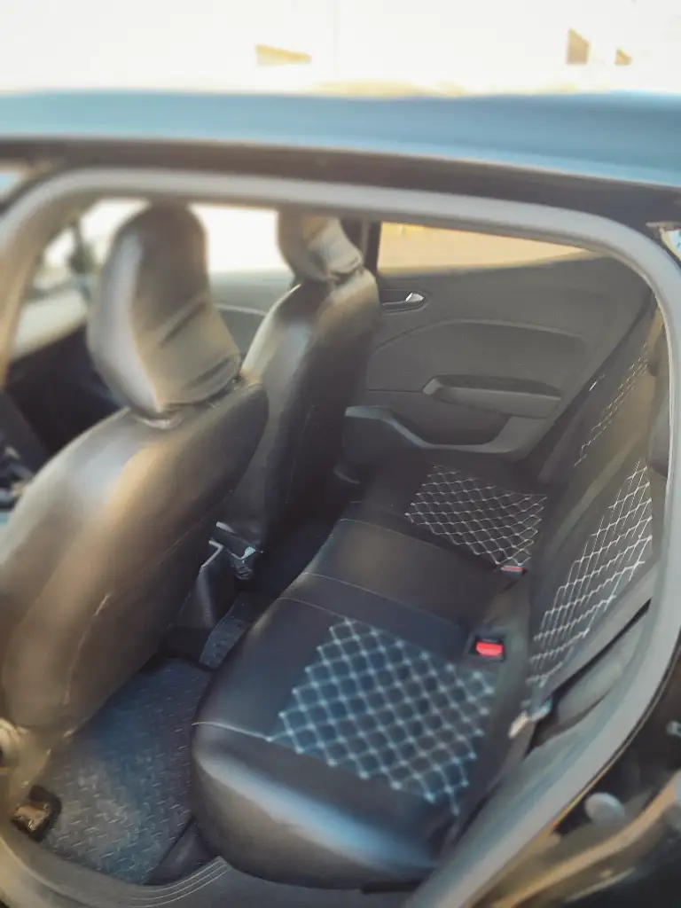 Renault Clio - Photo 5
