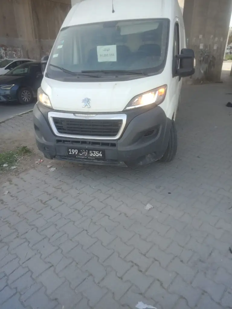 Peugeot Boxer - Photo 3
